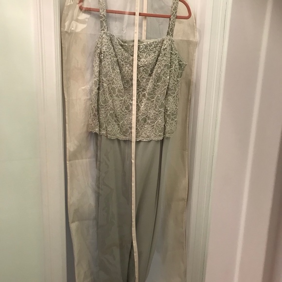 Karen Miller Evening Gown - Picture 6 of 7